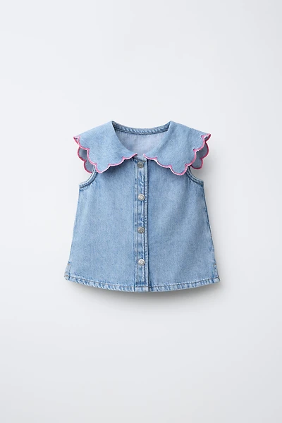 TOP EN DENIM À ONDES