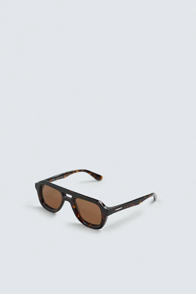 OVAL SUNGLASSES