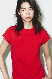SHORT SLEEVE HEARTS T-SHIRT