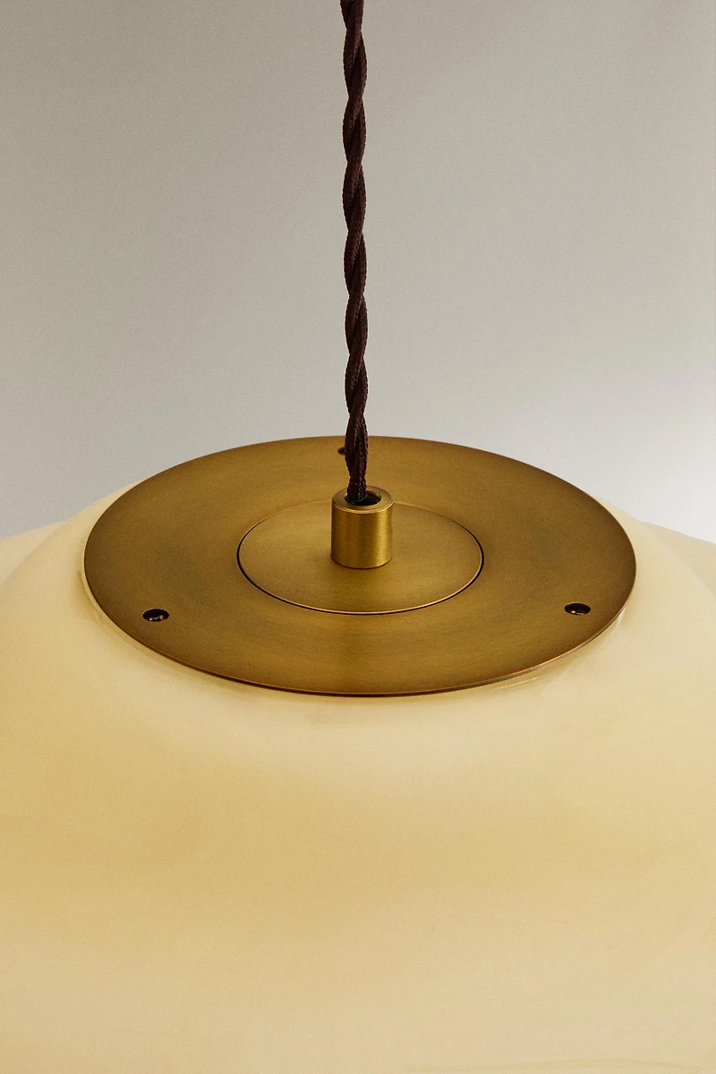 PLAFONNIER GRANDE EN VERRE