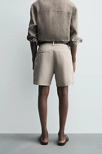 RELAXED FIT PLEATED SHORTS