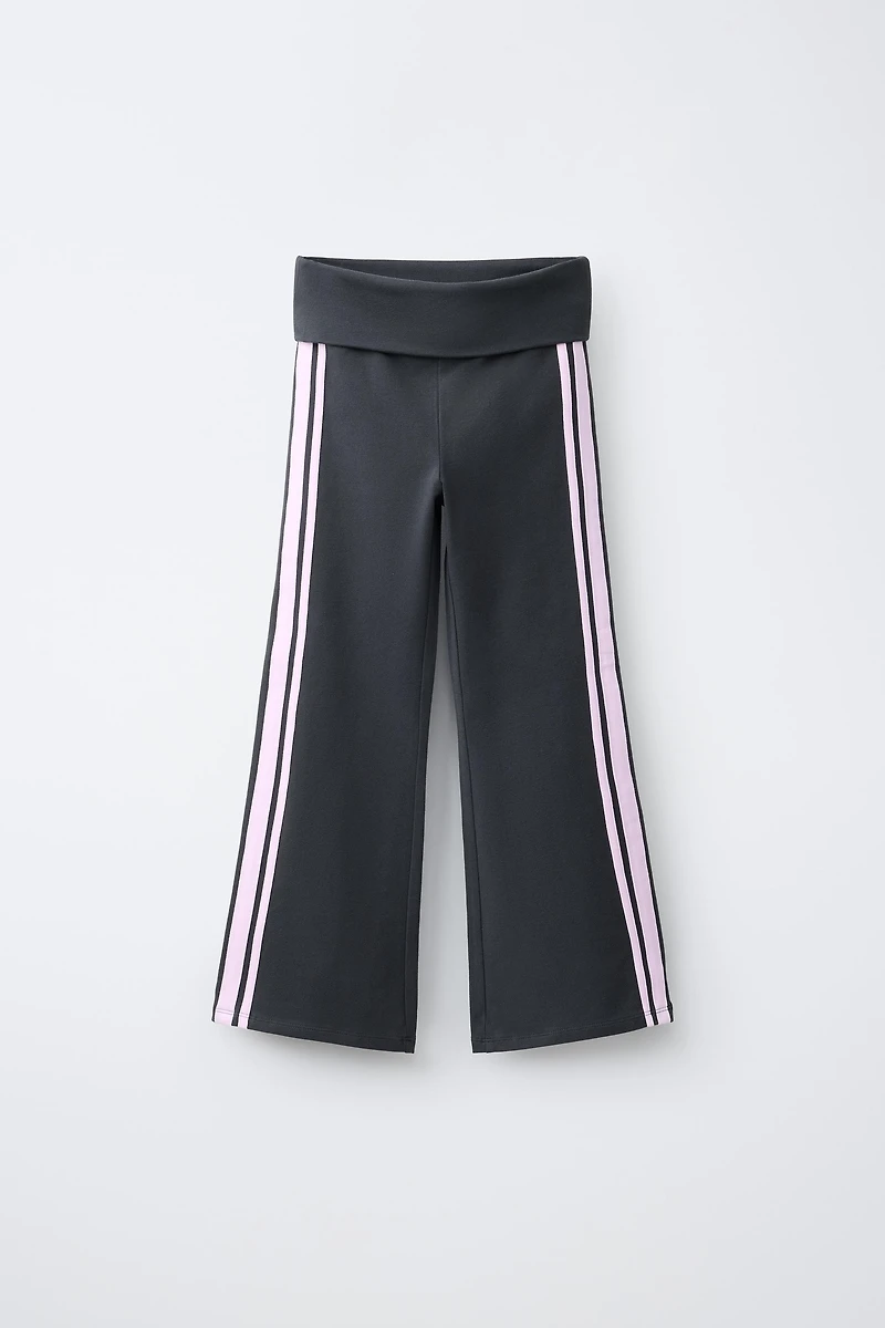 FLARE LEGGINGS WITH SIDE STRIPES