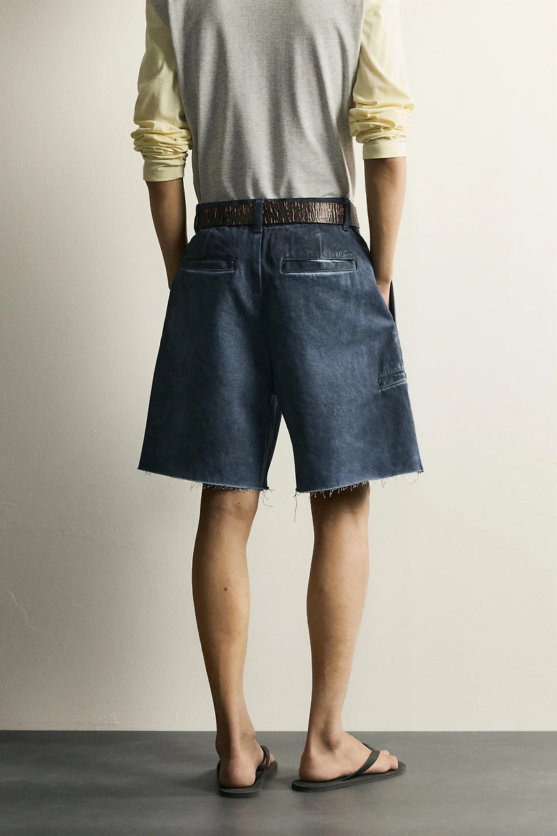 RELAXED FIT IRREGULAR WASH SHORTS
