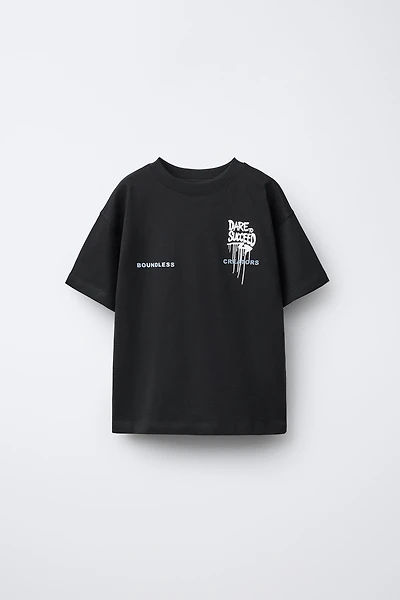 GRAFFITI PRINT T-SHIRT