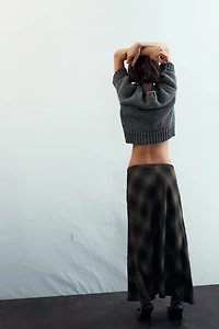 JUPE MI-LONGUE À CARREAUX