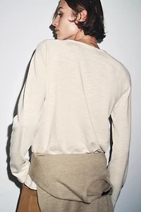 COTTON RAGLAN SLEEVE T-SHIRT