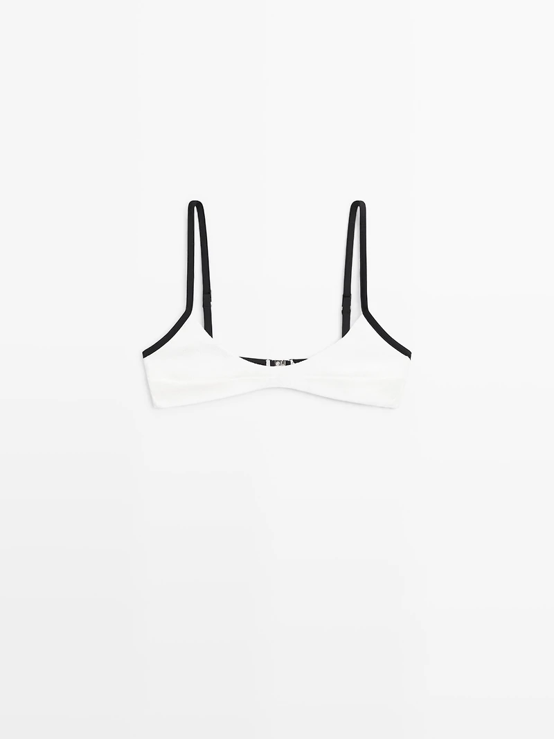 Haut de bikini texturé contrastant