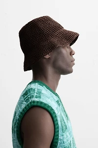 CROCHET BUCKET HAT