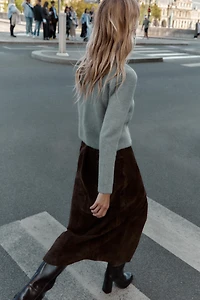 GILET EN MAILLE À BOUTONS BOULES
