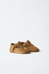 LEATHER T-BAR SHOES
