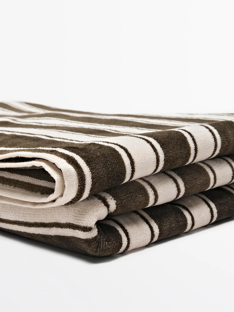 Striped cotton towel