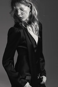 SATIN EFFECT SCARF SHIRT