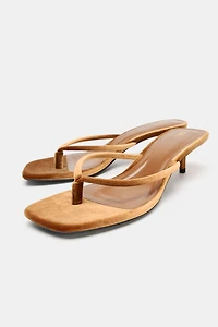 VELVET EFFECT SANDALS