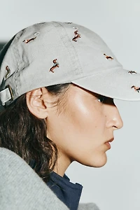 DOG EMBROIDERY TWILL CAP