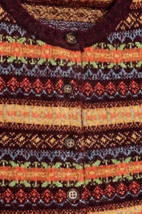 GILET COURT EN MAILLE JACQUARD