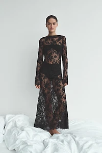 LONG LACE DRESS WITH BACK NECKLINE