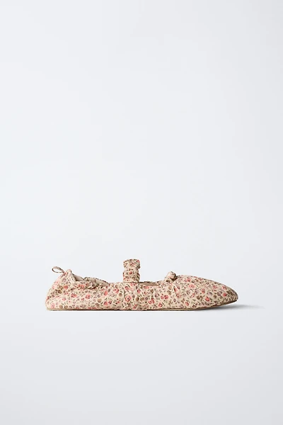 FLORAL SLIPPERS