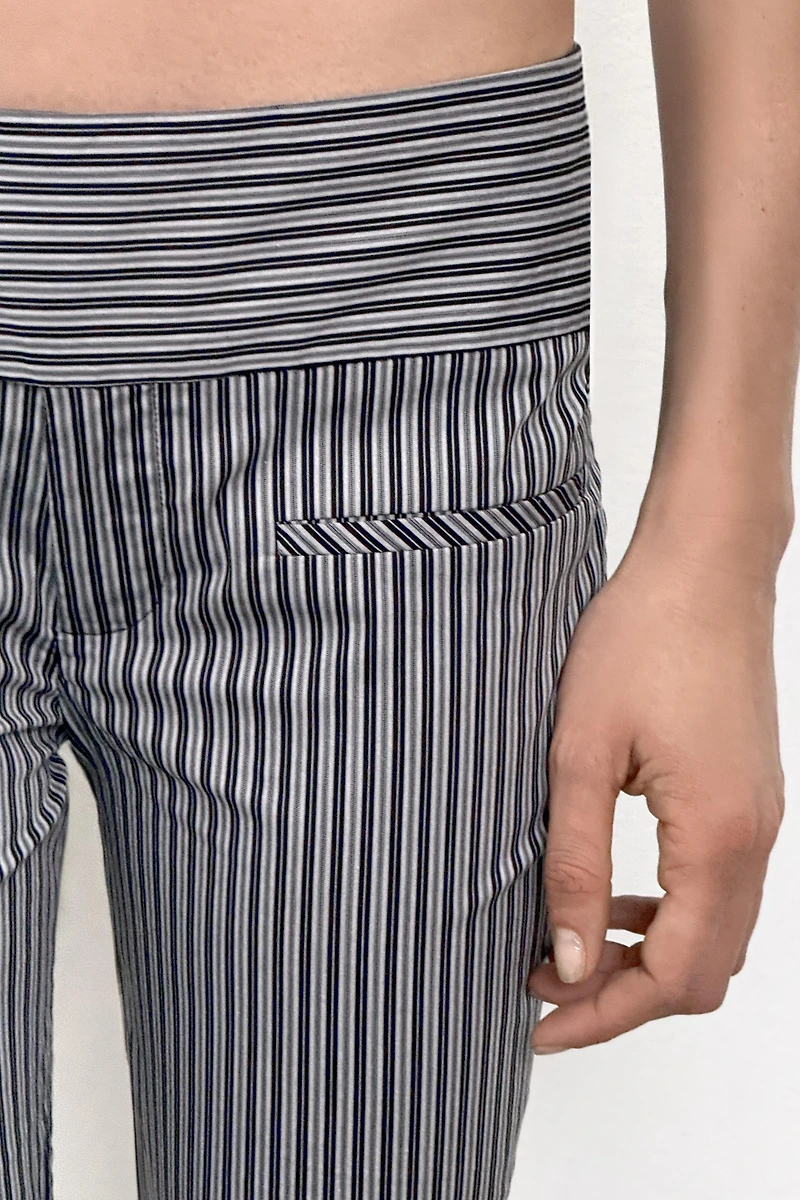 PANTALON FLARE À RAYURES