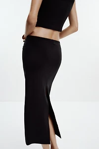 TEXTURED MIDI SKIRT