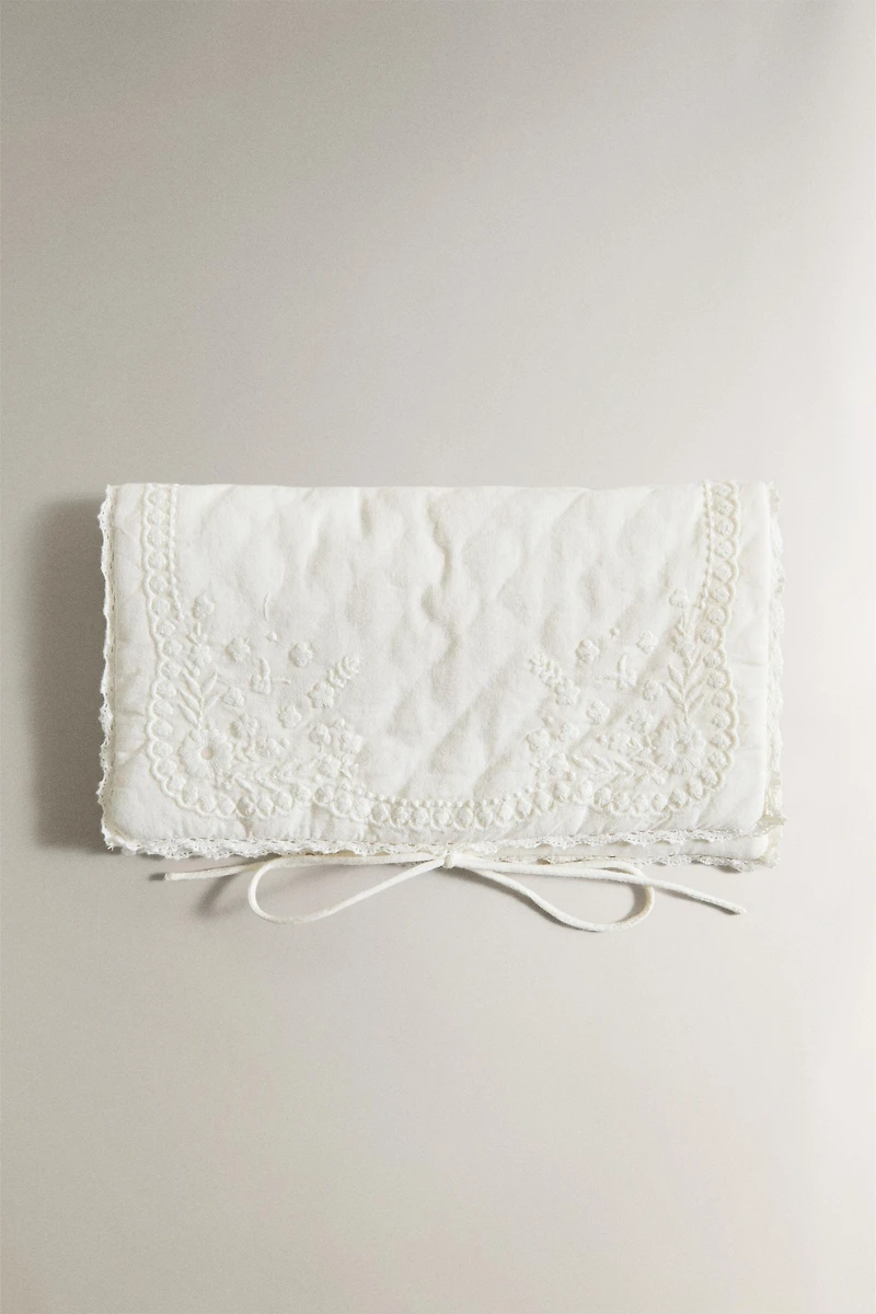 EMBROIDERED COTTON EYE MASK AND BAG SET