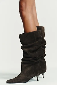 SUEDE KITTEN HEEL BOOT