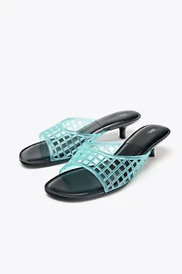 RUBBERIZED EFFECT KITTEN HEEL MULES