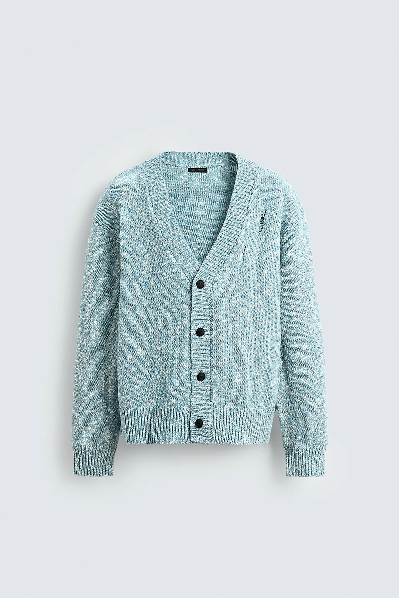 DISTRESSED TWISTED YARN CARDIGAN