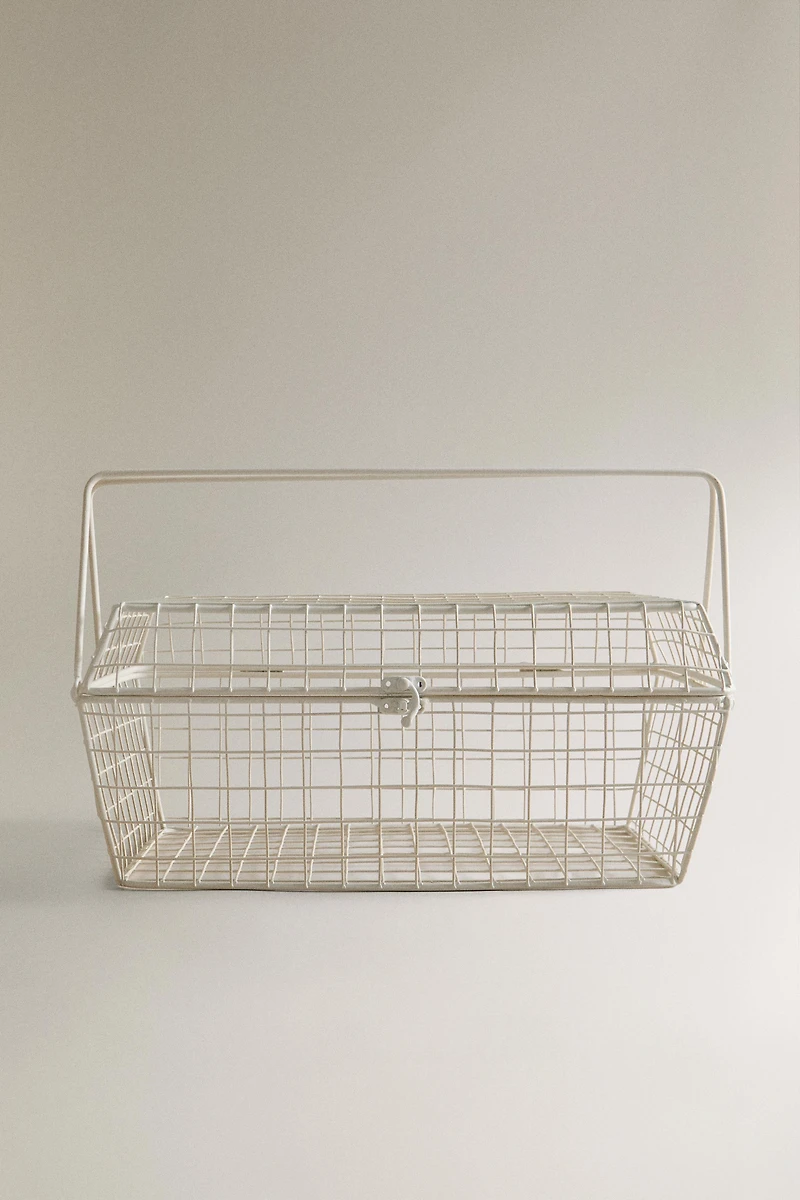 METAL STORAGE BASKET WITH HANDLES