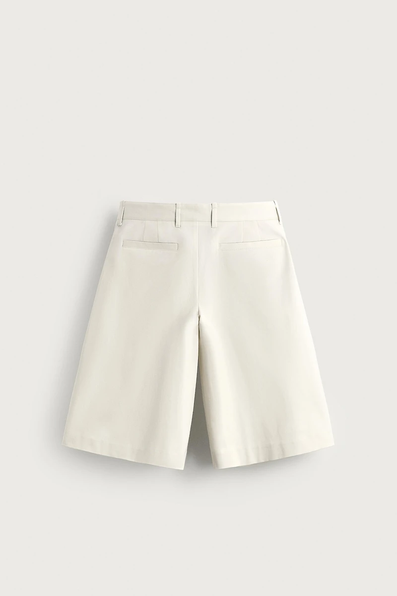 BERMUDA WIDE FIT À PLIS