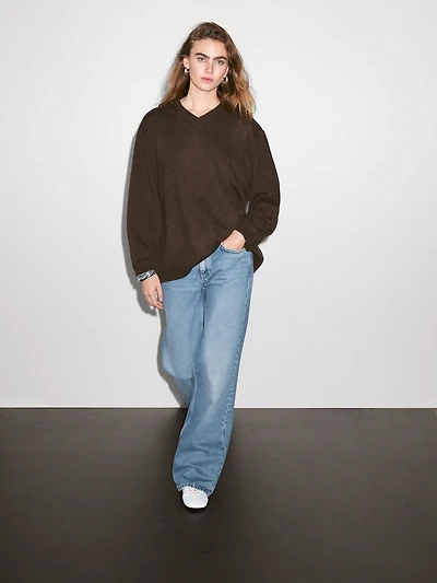Oversize cashmere V-neck sweater