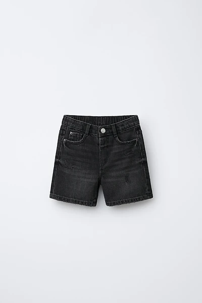RIPPED BAGGY DENIM SHORTS