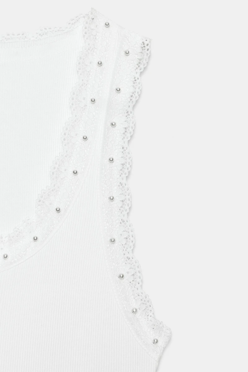 PEARL LACE TOP