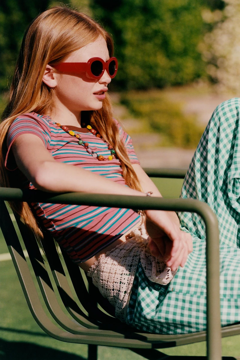 CONTRAST STRIPE T-SHIRT
