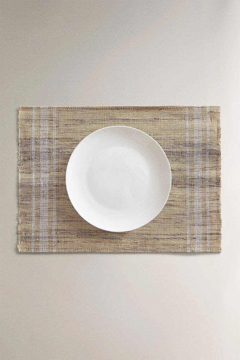 STRIPED RAMIE PLACEMAT