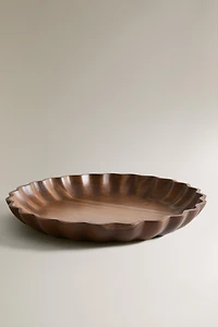 SCALLOPED SERVING DISH