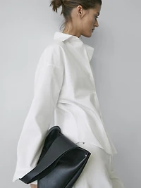 Cotton poplin shirt with dart detail