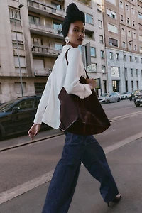 CHEMISE EN CRÊPE À VOLANT
