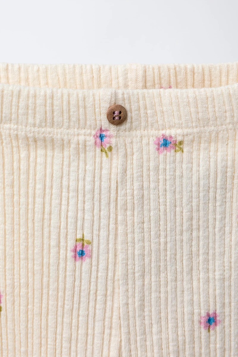 FLORAL TEXTURED LEGGINGS