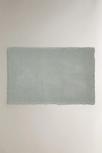 WOVEN BATH MAT