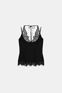 CONTRAST LACE HALTER TOP