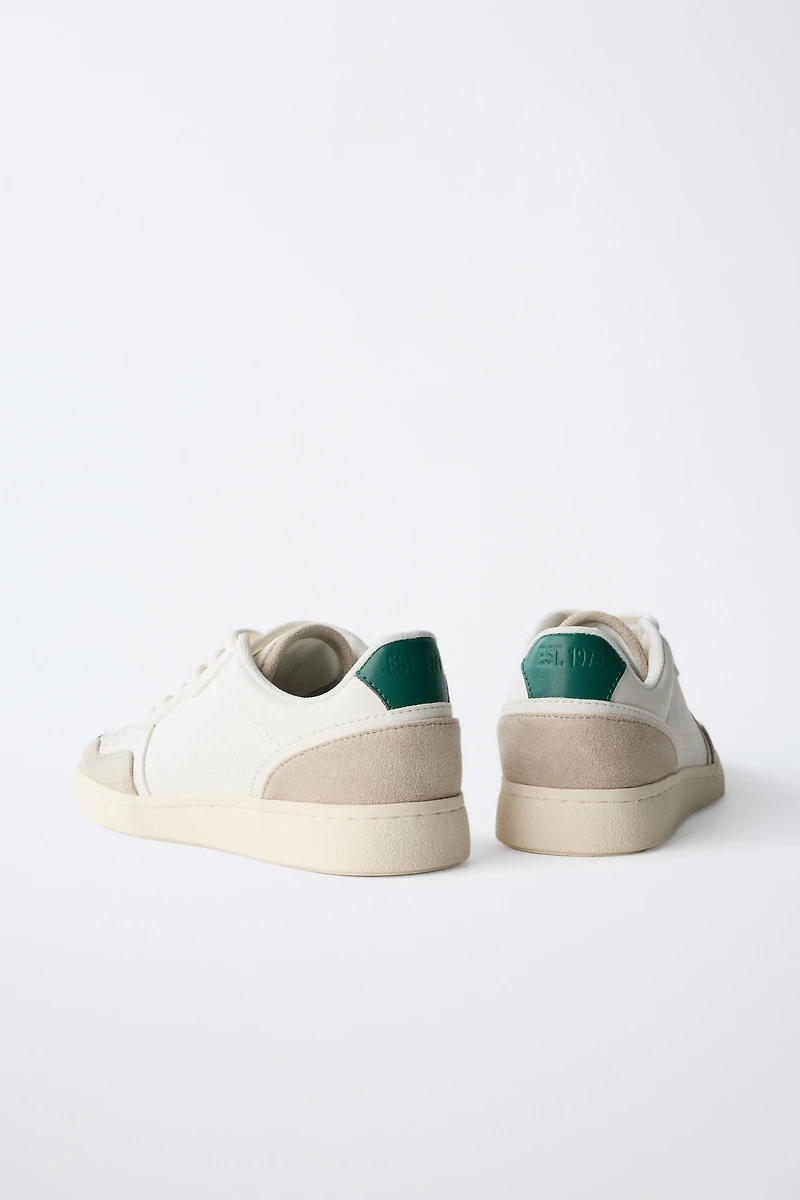 CLASSIC SNEAKERS