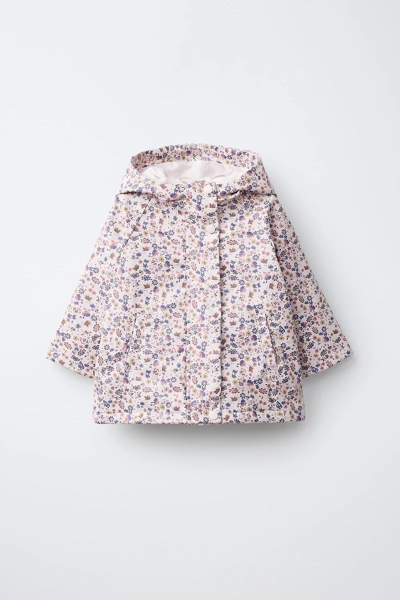 WATER-RESISTANT FLORAL RUBBERIZED RAINCOAT