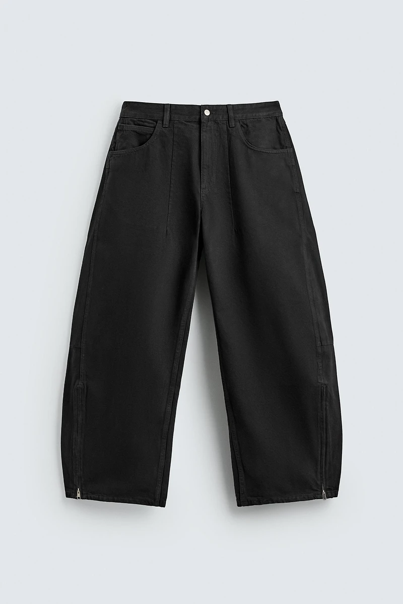 ZIPPERED BALLOON FIT JEANS