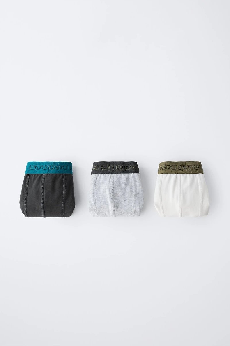AGES 6-14 / THREE-PACK OF EMBOSSED TEXT BOXERS
