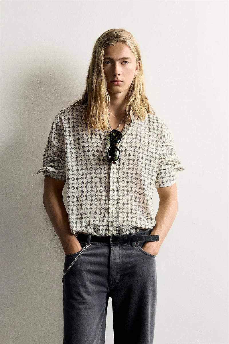GEOMETRIC PRINT RELAXED FIT SHIRT