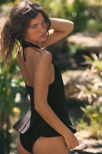 PLEATED HALTER TOP
