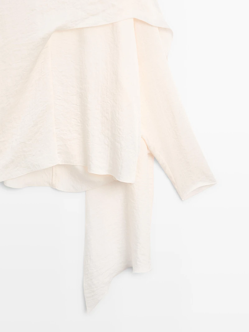 Blouse fluide satinée à col enveloppant - STUDIO