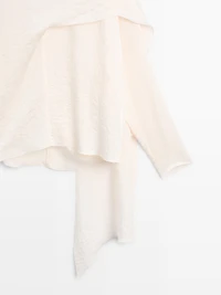 Blouse fluide satinée à col enveloppant - STUDIO