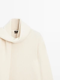Pull col foulard 100 % cachemire