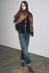 FLORAL PRINT SCARF